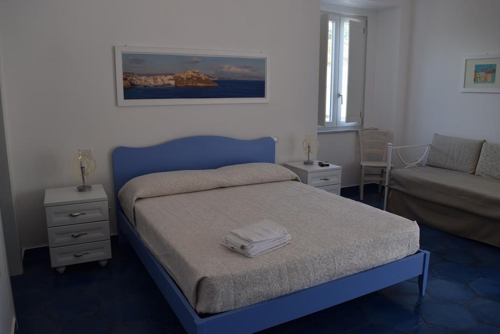 La Casa Di Cirro Appartement Procida Buitenkant foto